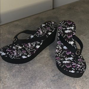 GUESS Platform sandals